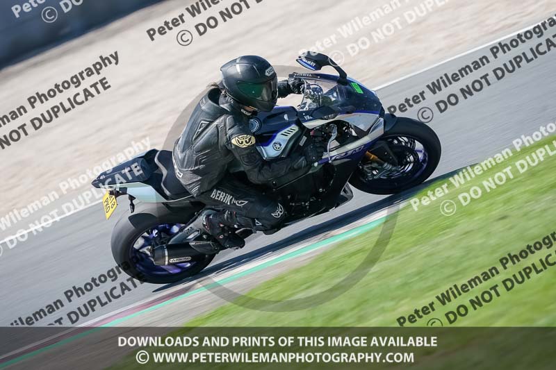 donington no limits trackday;donington park photographs;donington trackday photographs;no limits trackdays;peter wileman photography;trackday digital images;trackday photos